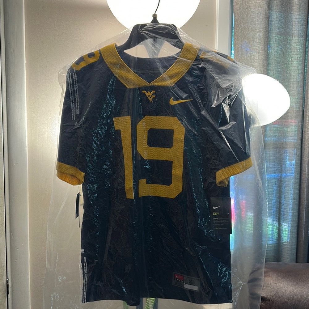 Brand new men’s small NCAA West Virginia University 19 Football Jersey